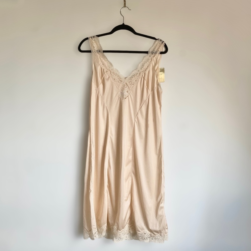 Vintage Soft Cream Lace Mini Dress